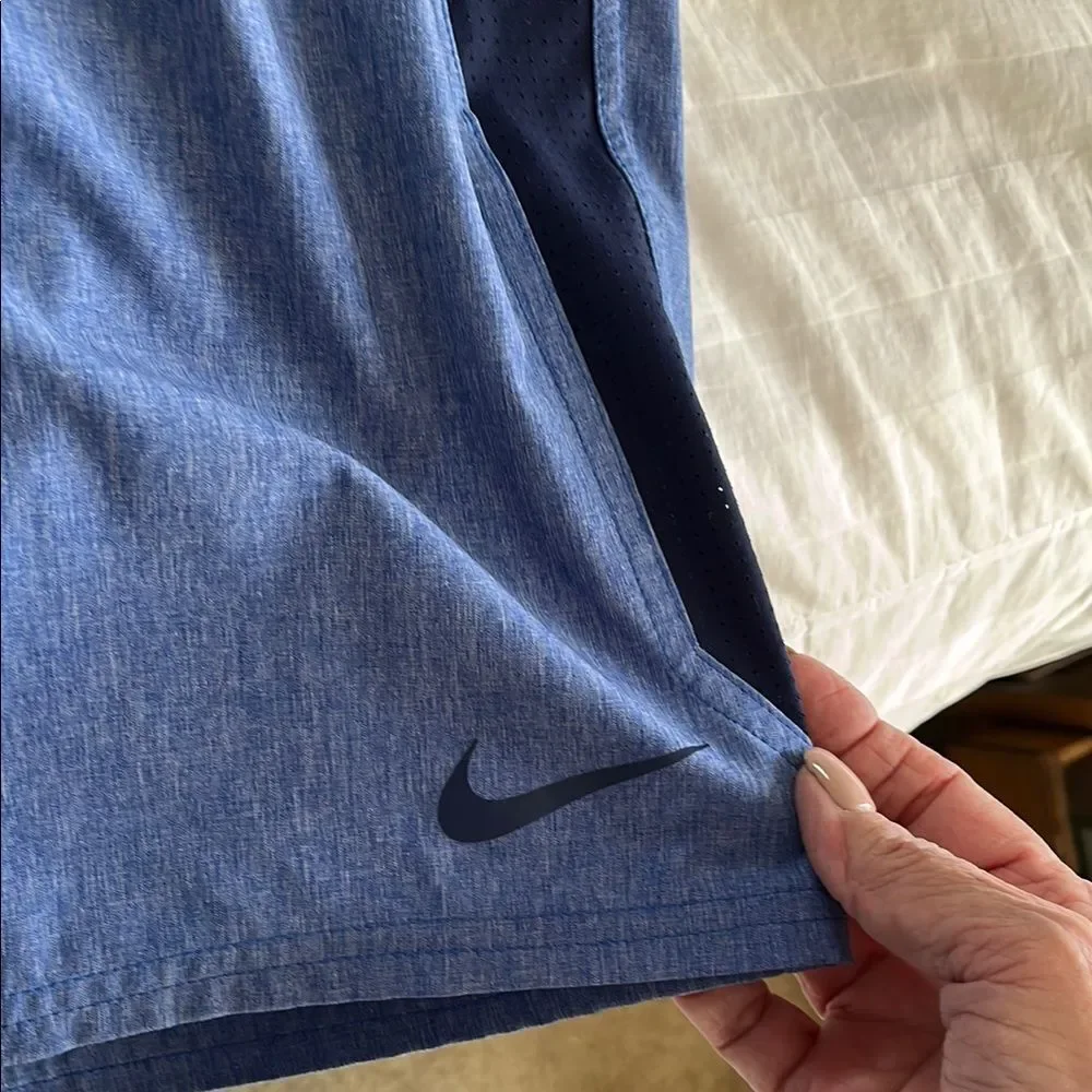 Nike Blue Swim Trunks Size XL GUC